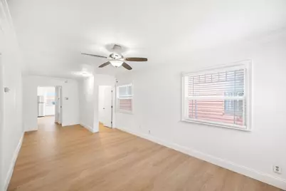 3260 V Street, Sacramento, CA 95817 - Photo 9