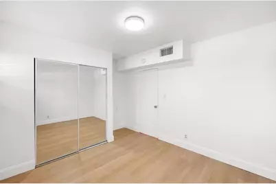 3260 V Street, Sacramento, CA 95817 - Photo 11