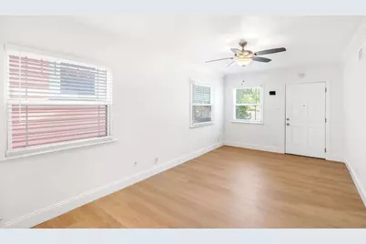3260 V Street, Sacramento, CA 95817 - Photo 7