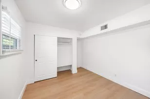 3260 V St, Sacramento, CA 95817 - Photo 13