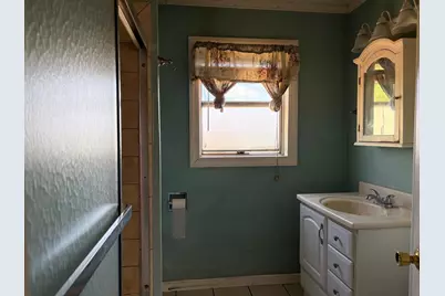 2555 E Miner Avenue, Stockton, CA 95205 - Photo 17