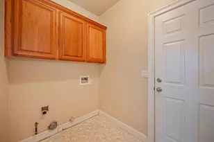 9341 Courtney Way, Roseville, CA 95747 - Photo 41