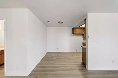 6505 37th Avenue, Sacramento, CA 95824 - Photo 9