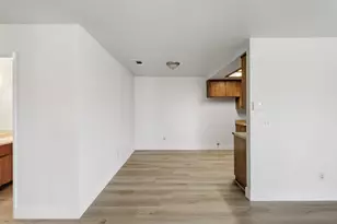 6505 37th Ave, Sacramento, CA 95824 - Photo 9