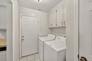 620 N Granada Dr, Madera, CA 93637 - Photo 13