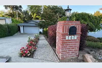 8347 Woodborough Way, Fair Oaks, CA 95628 - Photo 5