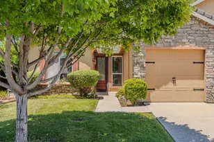165 Bullion Hill Dr, Valley Springs, CA 95325 - Photo 3