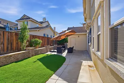 246 W Recreo Way, Tracy, CA 95391 - Photo 33
