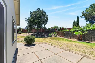 4436 Blackjack Way, Sacramento, CA 95842 - Photo 7