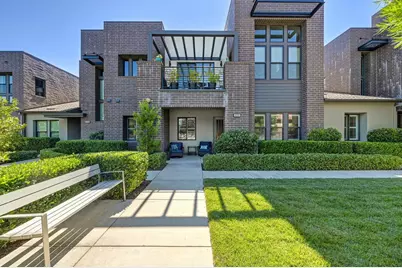 3231 McKinley Village Way, Sacramento, CA 95816 - Photo 5