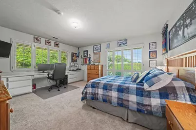 9069 Bader Road, Elk Grove, CA 95624 - Photo 35