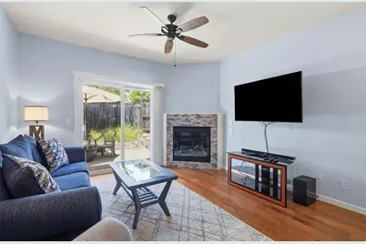 323 Marsalla Drive, Folsom, CA 95630 - Photo 5