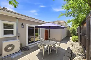 323 Marsalla Dr, Folsom, CA 95630 - Photo 37