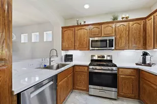 323 Marsalla Dr, Folsom, CA 95630 - Photo 9