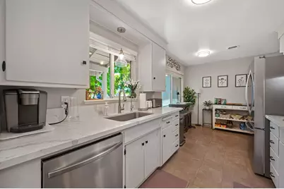 6841 Shalimar Way, Citrus Heights, CA 95621 - Photo 5