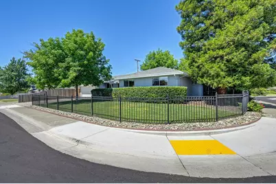 6841 Shalimar Way, Citrus Heights, CA 95621 - Photo 3