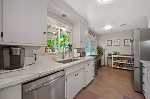 6841 Shalimar Way, Citrus Heights, CA 95621 - Photo 9