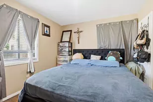 221 W 20th St, Merced, CA 95340 - Photo 13