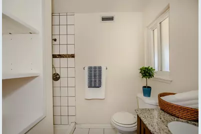 10762 Segovia Way, Rancho Cordova, CA 95670 - Photo 35