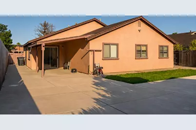 1422 Pinot Drive, Livingston, CA 95334 - Photo 23