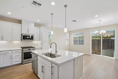 3920 Aura Way, Rancho Cordova, CA 95742 - Photo 11