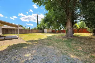 1866 16th St, Olivehurst, CA 95961 - Photo 29