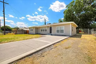 1866 16th St, Olivehurst, CA 95961 - Photo 5