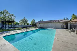 10886 St Moritz Cir, Stockton, CA 95209 - Photo 45