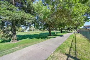 10886 St Moritz Cir, Stockton, CA 95209 - Photo 39