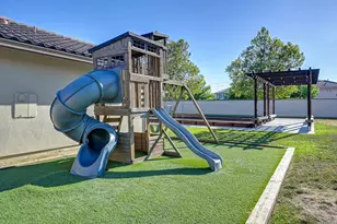 10886 St Moritz Cir, Stockton, CA 95209 - Photo 47