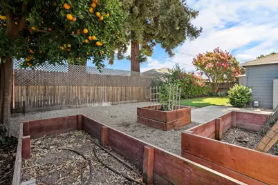 1220 S Crescent Avenue, Lodi, CA 95240 - Photo 49