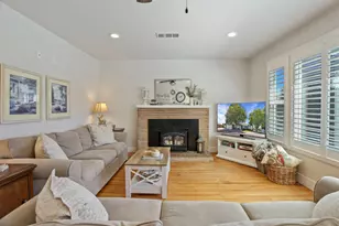 1220 S Crescent Ave, Lodi, CA 95240 - Photo 29