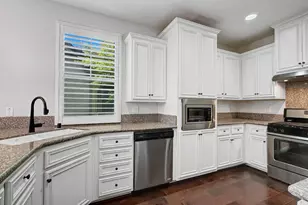 1384 Volonne Dr, Roseville, CA 95747 - Photo 9