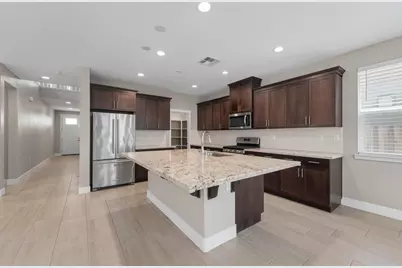 18173 Broadwell Court, Lathrop, CA 95330 - Photo 15