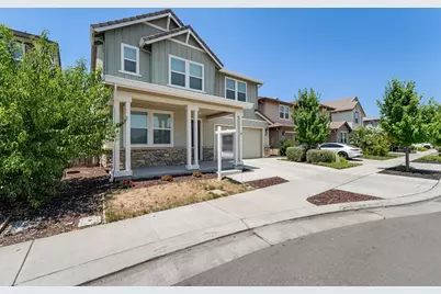 18173 Broadwell Court, Lathrop, CA 95330 - Photo 3