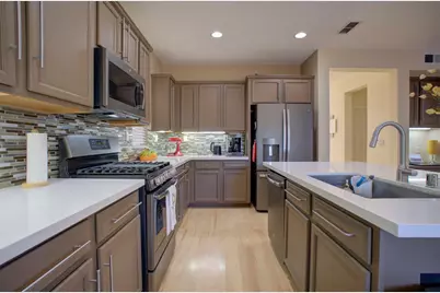 180 Mahonia Circle, Sacramento, CA 95835 - Photo 11