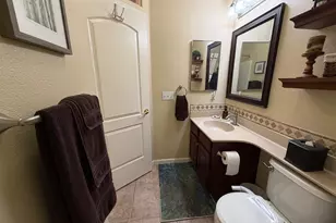 3200 Mont Cliff Ct, Modesto, CA 95355 - Photo 29