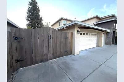 3200 Mont Cliff Court, Modesto, CA 95355 - Photo 3