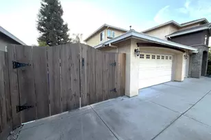 3200 Mont Cliff Ct, Modesto, CA 95355 - Photo 3