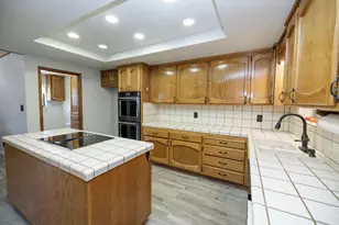 1647 Running, Ceres, CA 95307 - Photo 23