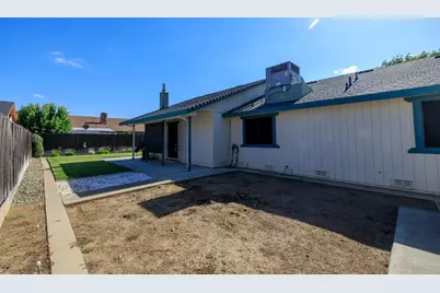 1647 Running, Ceres, CA 95307 - Photo 49