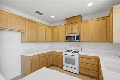 4263 Autumn Sky Drive, Sacramento, CA 95823 - Photo 15