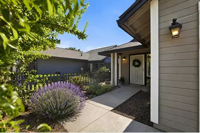 6317 Elkhorn Manor Drive, Rio Linda, CA 95673 - Photo 21