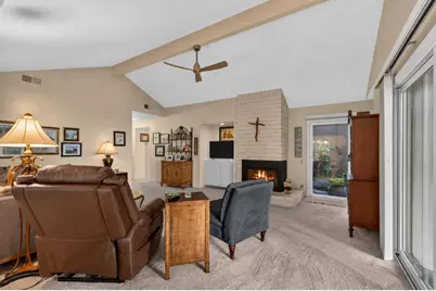 613 Edgebrook Court, Modesto, CA 95354 - Photo 9