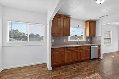 530 E G Street, Oakdale, CA 95361 - Photo 11