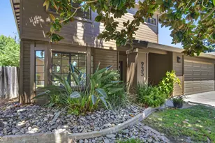 935 Sunwood Way, Sacramento, CA 95831 - Photo 3