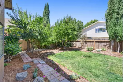 935 Sunwood Way, Sacramento, CA 95831 - Photo 55