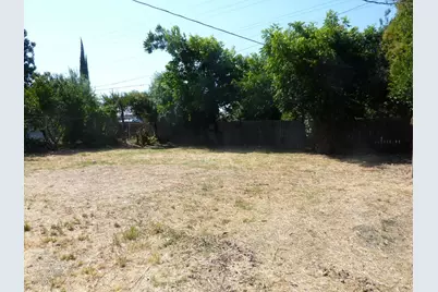 2817 W Alpine Avenue, Stockton, CA 95204 - Photo 3