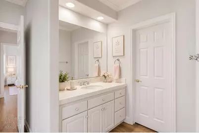 5 Latham Lane, Sacramento, CA 95864 - Photo 33