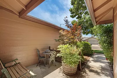 18966 Arrowhead Drive, Lockeford, CA 95237 - Photo 37